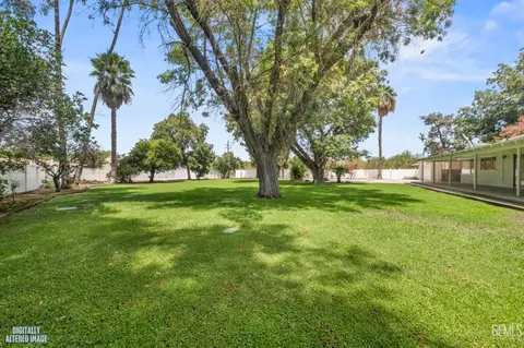 Exterior - 15821 Central Ave, Wasco, CA 93280 photo 13 of 20