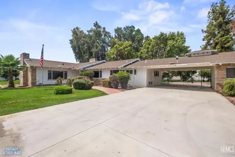 Exterior - 15821 Central Ave, Wasco, CA 93280 photo 4 of 20