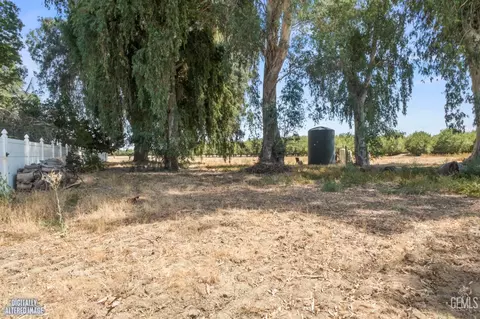 Exterior - 15821 Central Ave, Wasco, CA 93280 photo 20 of 20