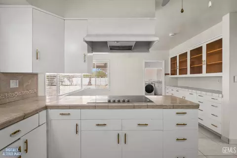 Kitchen - 15821 Central Ave, Wasco, CA 93280 photo 3 of 4