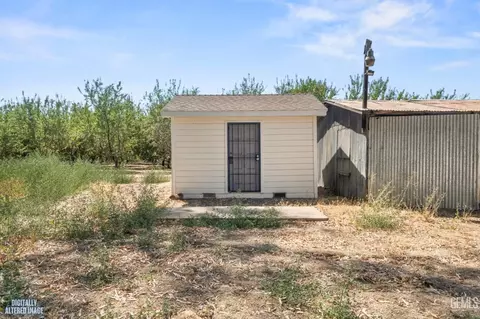 Exterior - 15821 Central Ave, Wasco, CA 93280 photo 19 of 20