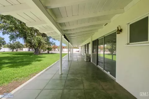 Exterior - 15821 Central Ave, Wasco, CA 93280 photo 9 of 20