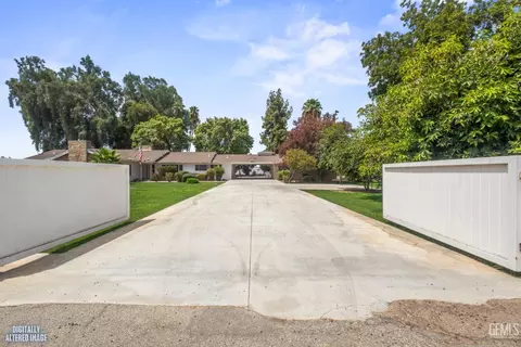 Exterior - 15821 Central Ave, Wasco, CA 93280 photo 2 of 20