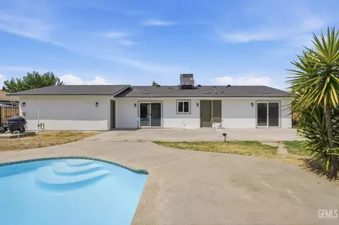 Exterior - 10609 Cave Ave, Bakersfield, CA 93312 photo 6 of 6
