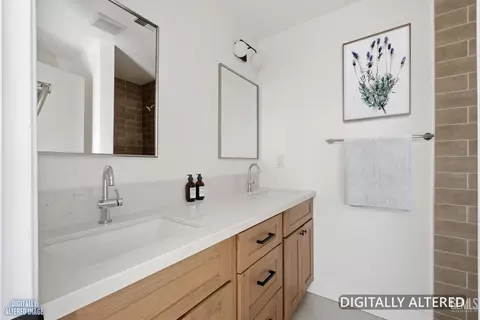 Bath - 10609 Cave Ave, Bakersfield, CA 93312 photo 3 of 4