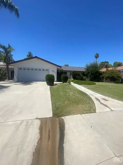 3517 Mccourry St, Bakersfield, CA 93304