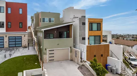 1251 Van Nuys St, San Diego, CA 92109