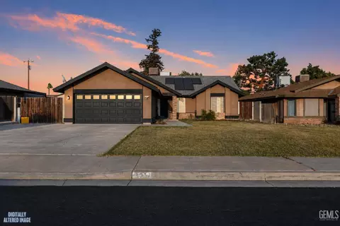 4620 Highland Hills St, Bakersfield, CA 93308