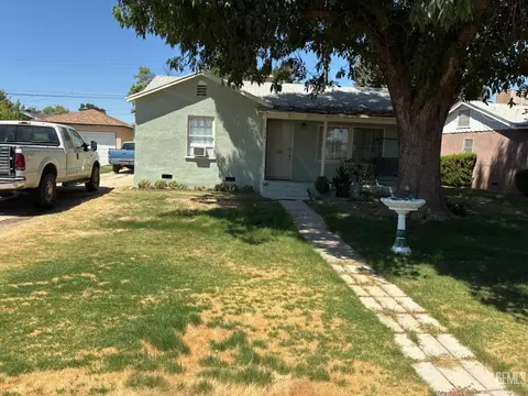 512 Arvin St, Bakersfield, CA 93308