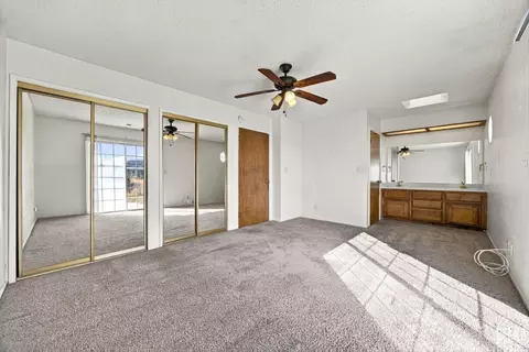 Bedroom - 22608 Mariposa Rd, Tehachapi, CA 93561 photo 2 of 3