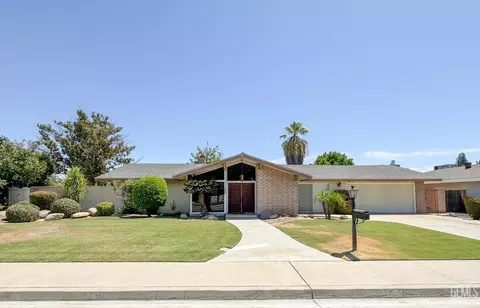 2004 Birchwood Ct, Bakersfield, CA 93309