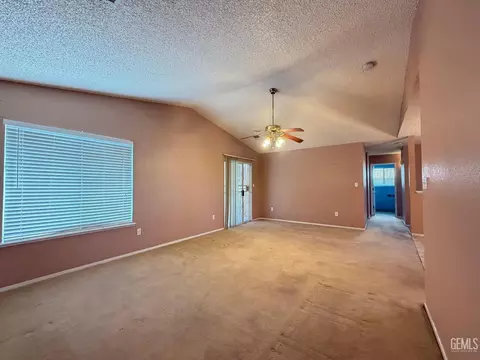 Living - 1908 Summer Dr, Delano, CA 93215 photo 2 of 2