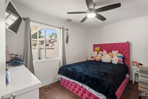 Bedroom - 525 Washington Ave, Taft, CA 93268 photo 4 of 7