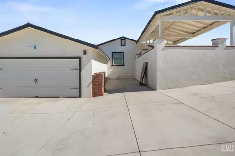 Other - 525 Washington Ave, Taft, CA 93268 photo 5 of 7
