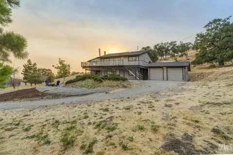 Other - 24501 Pueblo Ct, Tehachapi, CA 93561 photo 4 of 20