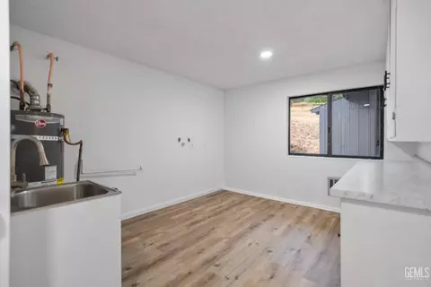 Other - 24501 Pueblo Ct, Tehachapi, CA 93561 photo 15 of 20