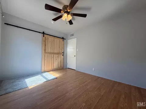 Bedroom - 211 E Woodrow St, Taft, CA 93268 photo 5 of 5