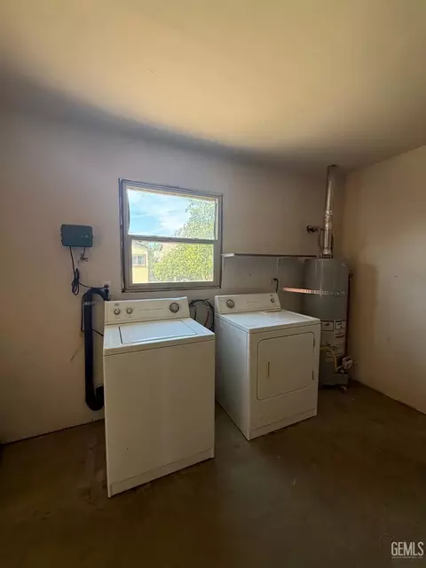 Other - 211 E Woodrow St, Taft, CA 93268 photo 6 of 6