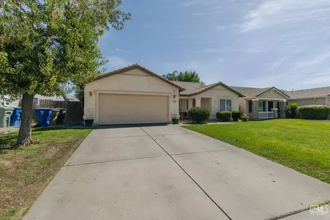 10727 Sunset Ranch Dr, Bakersfield, CA 93311