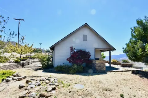 Exterior - 22730 Shenadoah, Tehachapi, CA 93561 photo 2 of 6