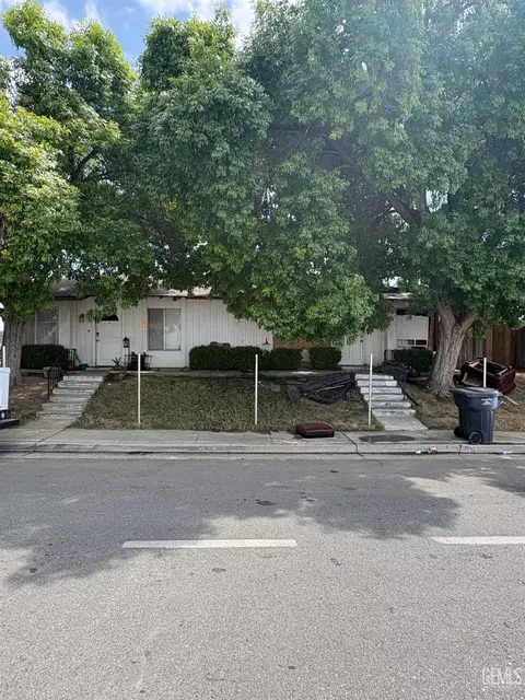 221 Universe Ave, Bakersfield, CA 93308