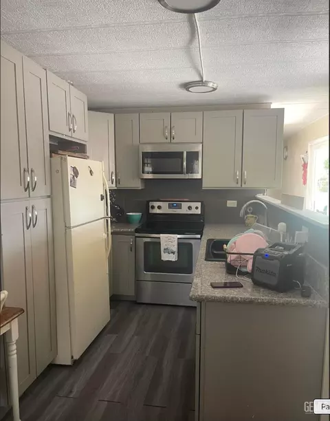216 Pico St, Taft, CA 93268 photo 5