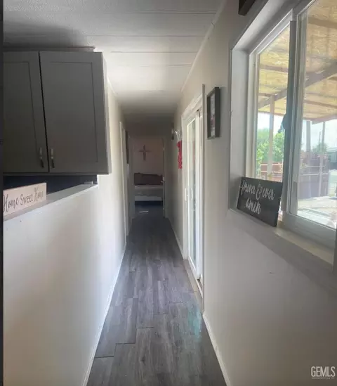 216 Pico St, Taft, CA 93268 photo 9