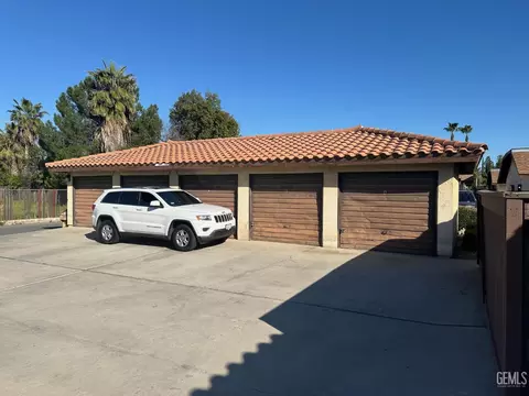 7016 Ming Ave, Bakersfield, CA 93309 photo 4