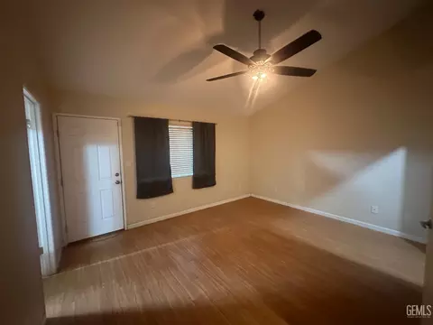 Living - 8417 Eakins Dr, Bakersfield, CA 93311 photo 4 of 4