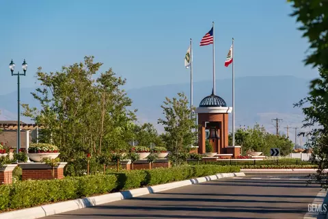 View/Area - 14736 Whittington St, Bakersfield, CA 93311 photo 4 of 4