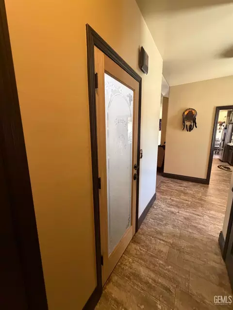 Entry Way - 19211 Walker Basin Rd, Caliente, CA 93518 photo 1 of 1
