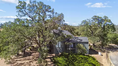 Other - 30880 Pinedale Dr, Tehachapi, CA 93561 photo 5 of 13