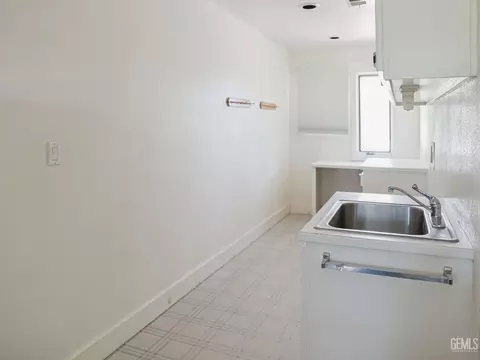 Other - 30880 Pinedale Dr, Tehachapi, CA 93561 photo 11 of 13