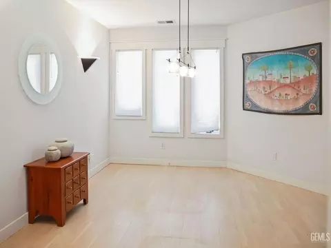 Other - 30880 Pinedale Dr, Tehachapi, CA 93561 photo 8 of 13