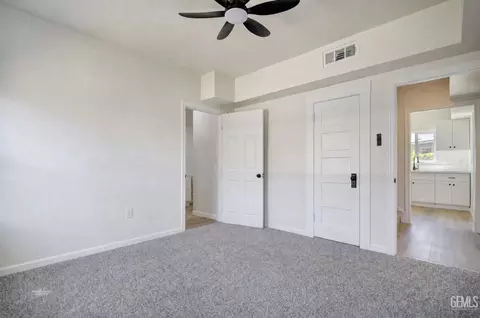 Bedroom - 313 Chevron Pl, Taft, CA 93268 photo 2 of 6