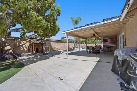 Exterior - 1832 9th Pl, Wasco, CA 93280 photo 13 of 16