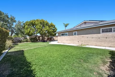 Exterior - 1832 9th Pl, Wasco, CA 93280 photo 16 of 16