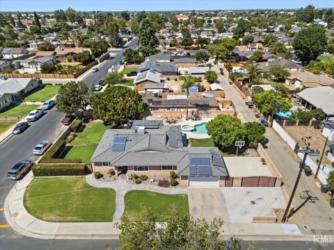 View/Area - 1832 9th Pl, Wasco, CA 93280 photo 3 of 6