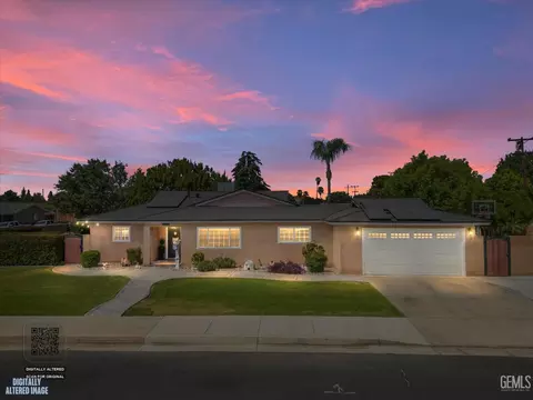 Exterior - 1832 9th Pl, Wasco, CA 93280 photo 2 of 16
