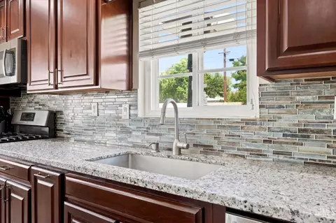 Kitchen - 1832 9th Pl, Wasco, CA 93280 photo 4 of 5