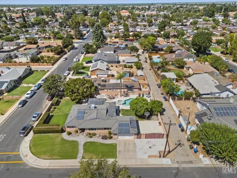 View/Area - 1832 9th Pl, Wasco, CA 93280 photo 4 of 6