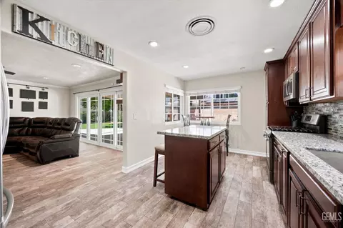 Kitchen - 1832 9th Pl, Wasco, CA 93280 photo 2 of 5