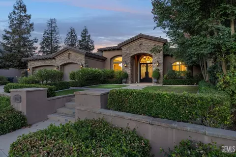 2206 Ribble Valley Dr, Bakersfield, CA 93311