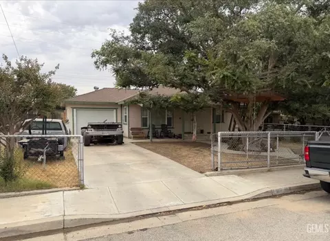 1111 Valencia Dr, Bakersfield, CA 93306