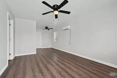 Other - 400 Pierce St, Taft, CA 93268 photo 8 of 13