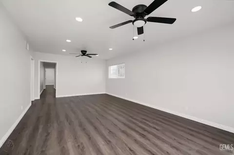 Other - 400 Pierce St, Taft, CA 93268 photo 1 of 13