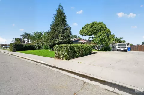 2801 Stagecoach St, Bakersfield, CA 93314