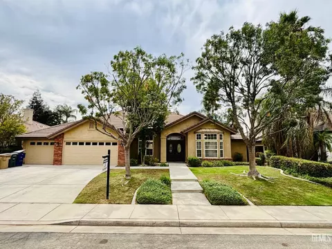 11715 Harvick, Bakersfield, CA 93312