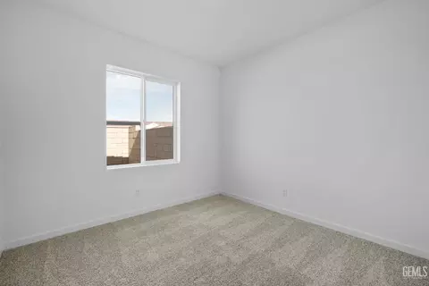 Bedroom - 1204 Nectar Pl, Shafter, CA 93263 photo 4 of 5
