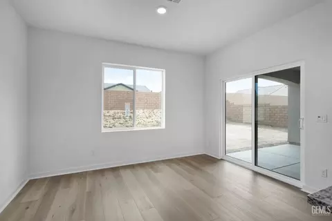 1229 Acala Ct, Shafter, CA 93263 photo 6